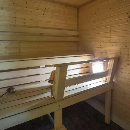 Holiday Maahismajat 4 Сasa de vacaciones Äkäslompolo